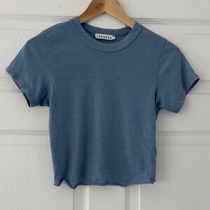 LACAUSA Cropped T-Shirt